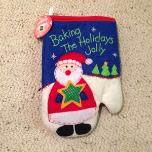 Brand new with tags Christmas baking mitt